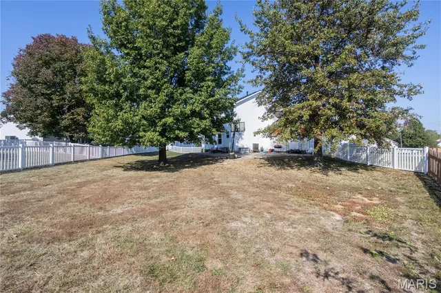 $420,000 | 5 Queen Victoria C Court, O'Fallon, MO 63366