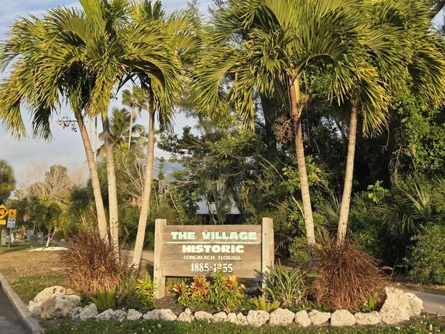 $749,000 | 751 Fox Street, Longboat Key, FL 34228