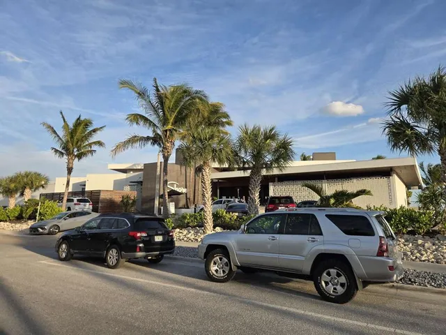 $749,000 | 751 Fox Street, Longboat Key, FL 34228