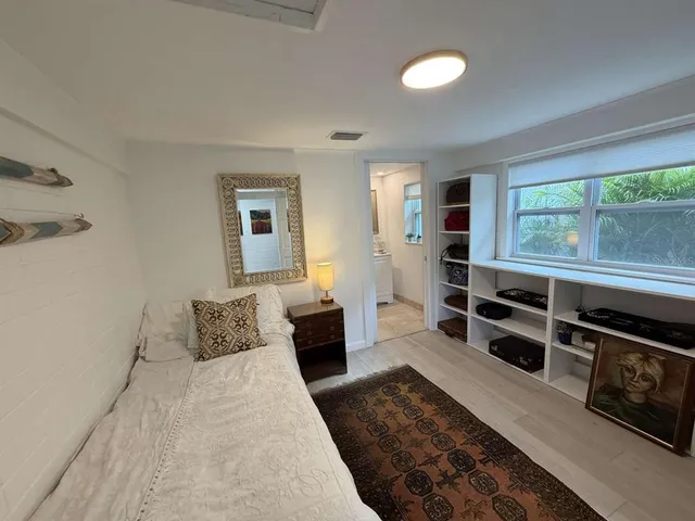 $749,000 | 751 Fox Street, Longboat Key, FL 34228