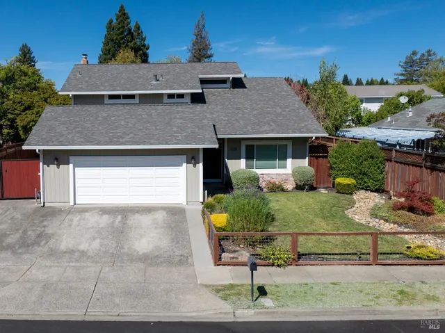 $1,179,000 | 1135 Pinewood Drive, Napa, CA 94558