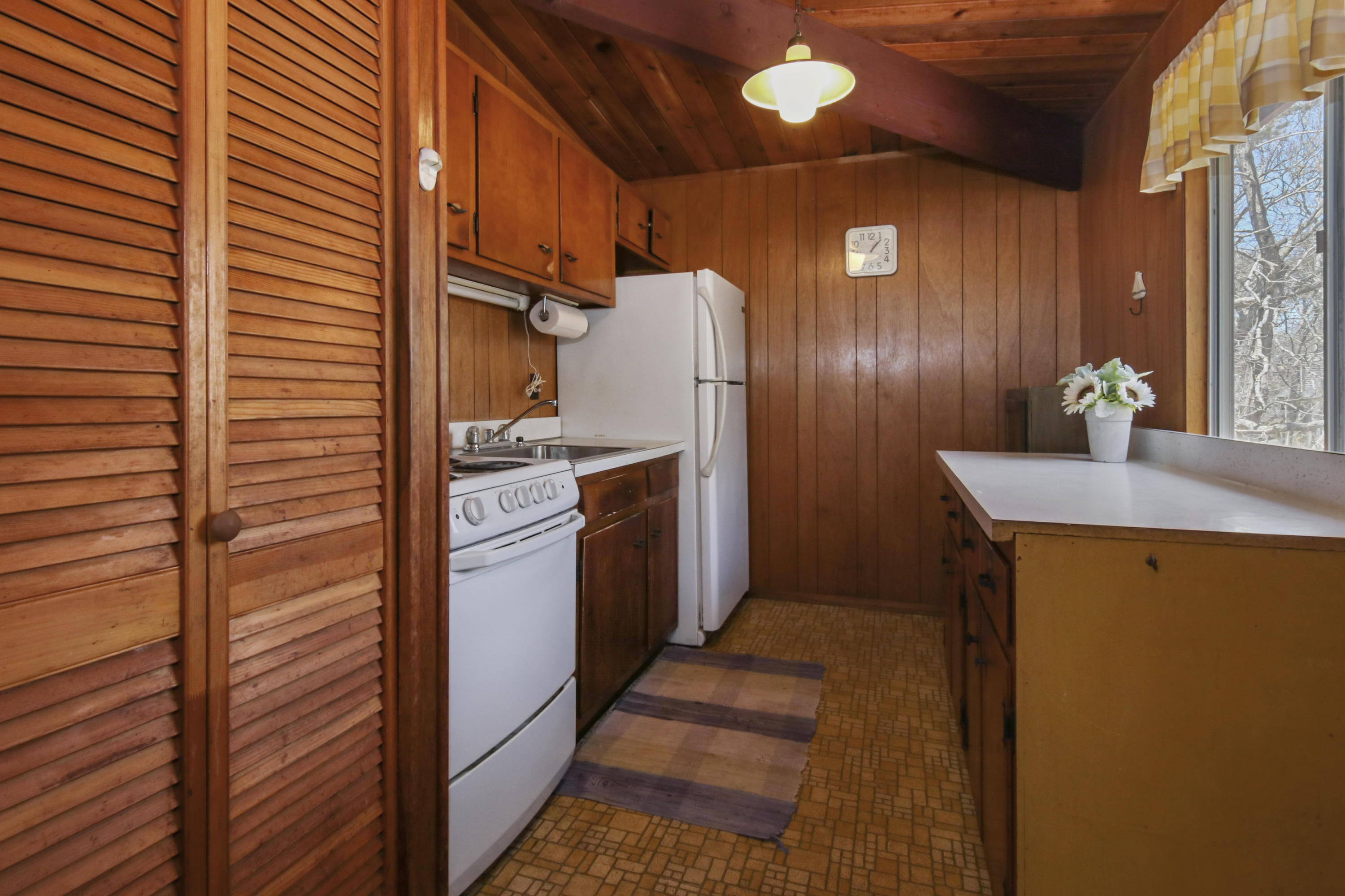 30 Fox Run Road Eastham, MA 02642 - Photo 7 of 25 Kitchen-8291080