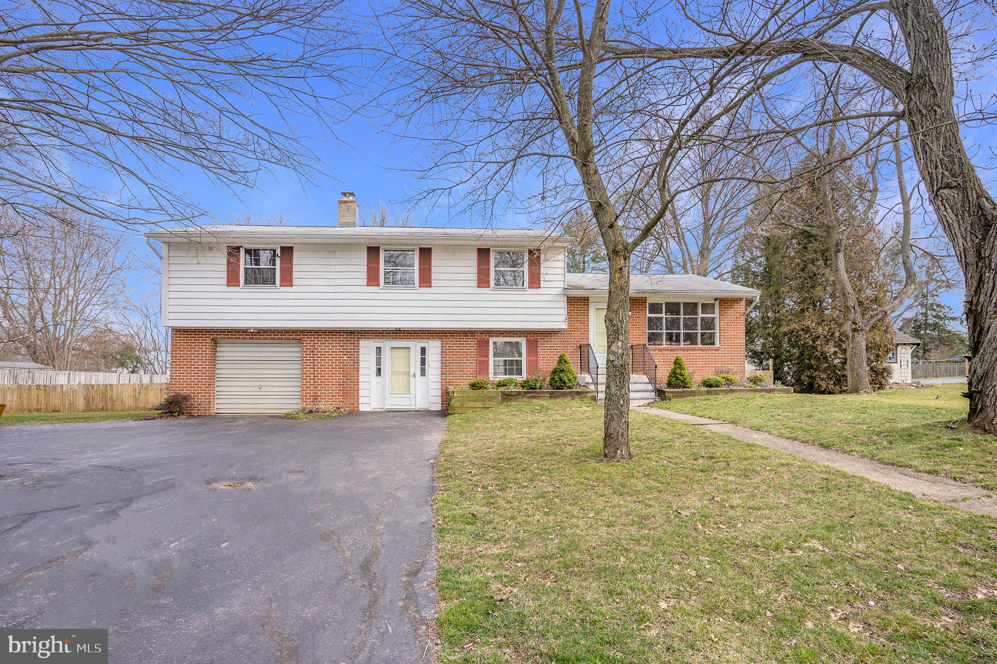 235 Hancock Road North Wales, PA 19454 - Photo 1 of 22