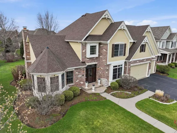 $774,900 | 40W378 Francis Bret Harte Street, St. Charles, IL 60175