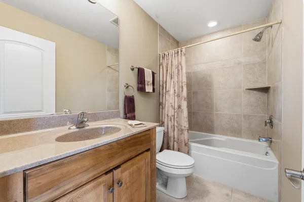 $774,900 | 40W378 Francis Bret Harte Street, St. Charles, IL 60175
