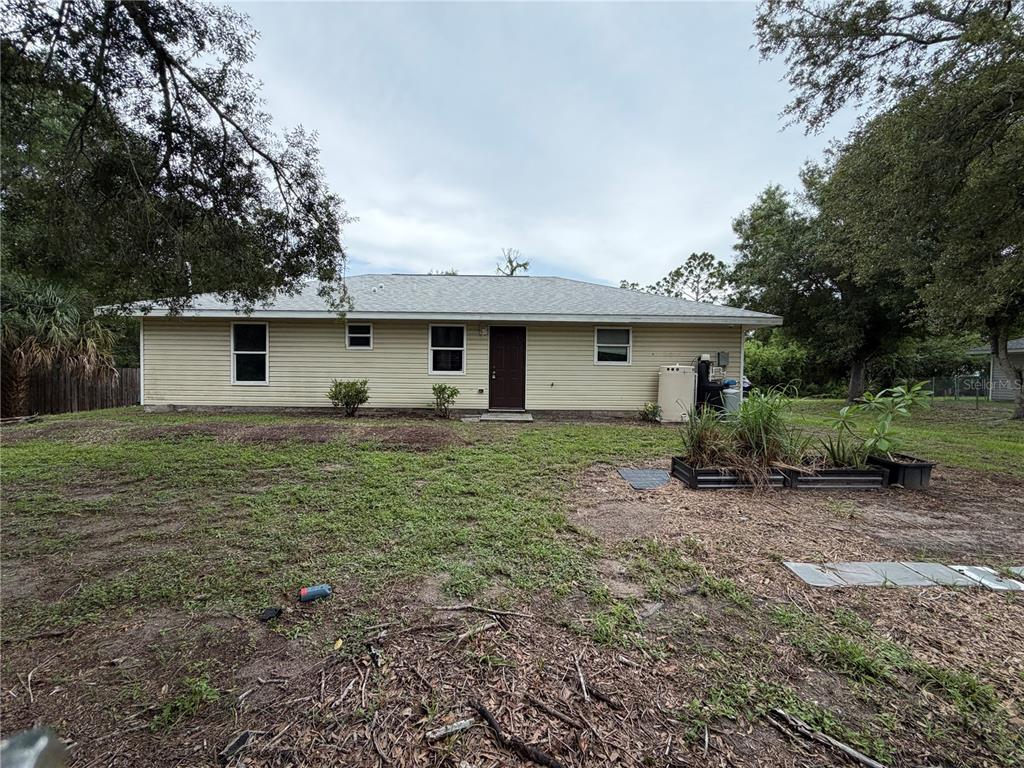 2249 Woodmere Road Venice, FL 34293 - Photo 3 of 31