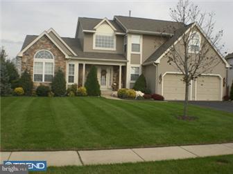 524 Riggs Avenue Berlin, NJ 08009 - Photo 1 of 12 Exterior Front