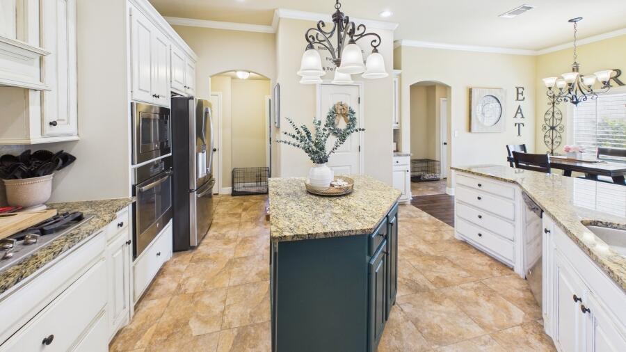 3616 134th Street Lubbock, TX 79423 - Photo 35 of 72 CAM06379G6-PR0018-STILL037