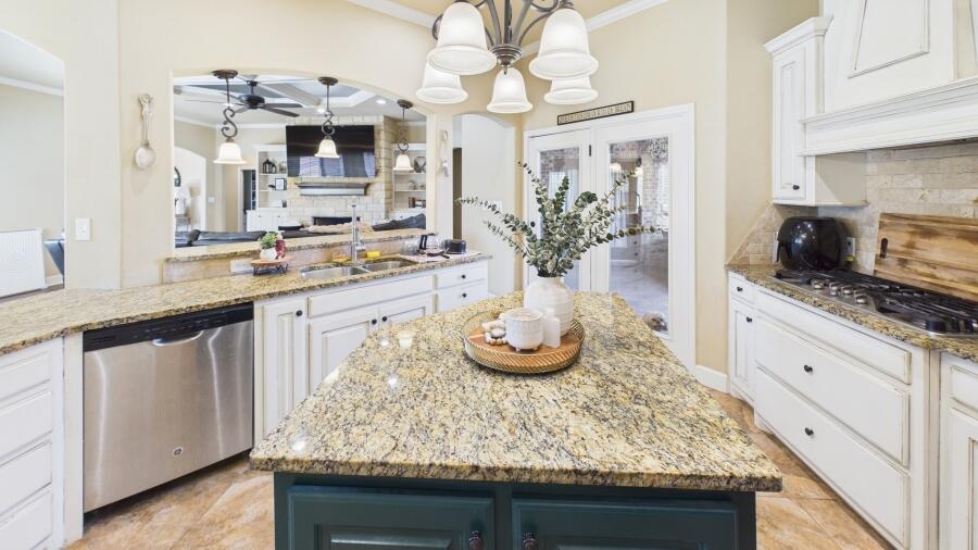 3616 134th Street Lubbock, TX 79423 - Photo 38 of 72 CAM06379G6-PR0018-STILL040