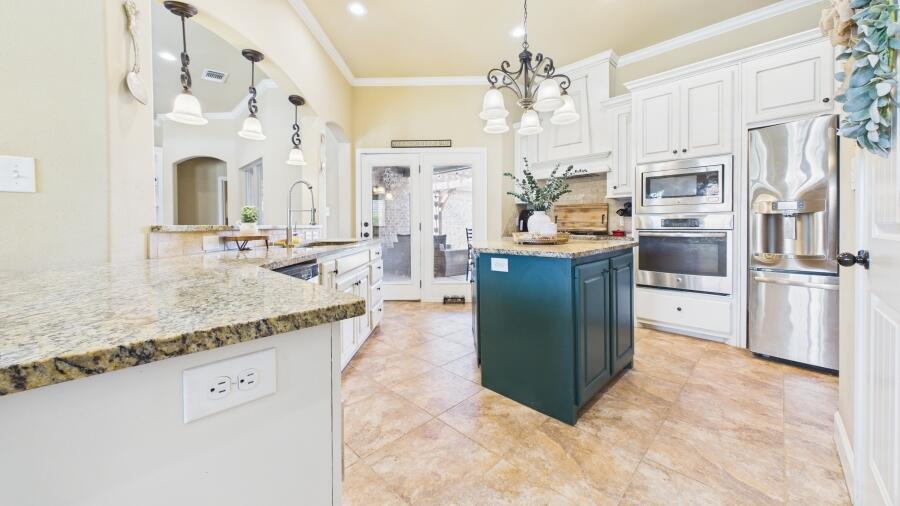 3616 134th Street Lubbock, TX 79423 - Photo 40 of 72 CAM06379G6-PR0018-STILL076