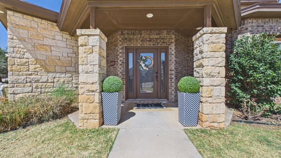 3616 134th Street Lubbock, TX 79423 - Photo 4 of 72 CAM06379G6-PR0018-STILL006