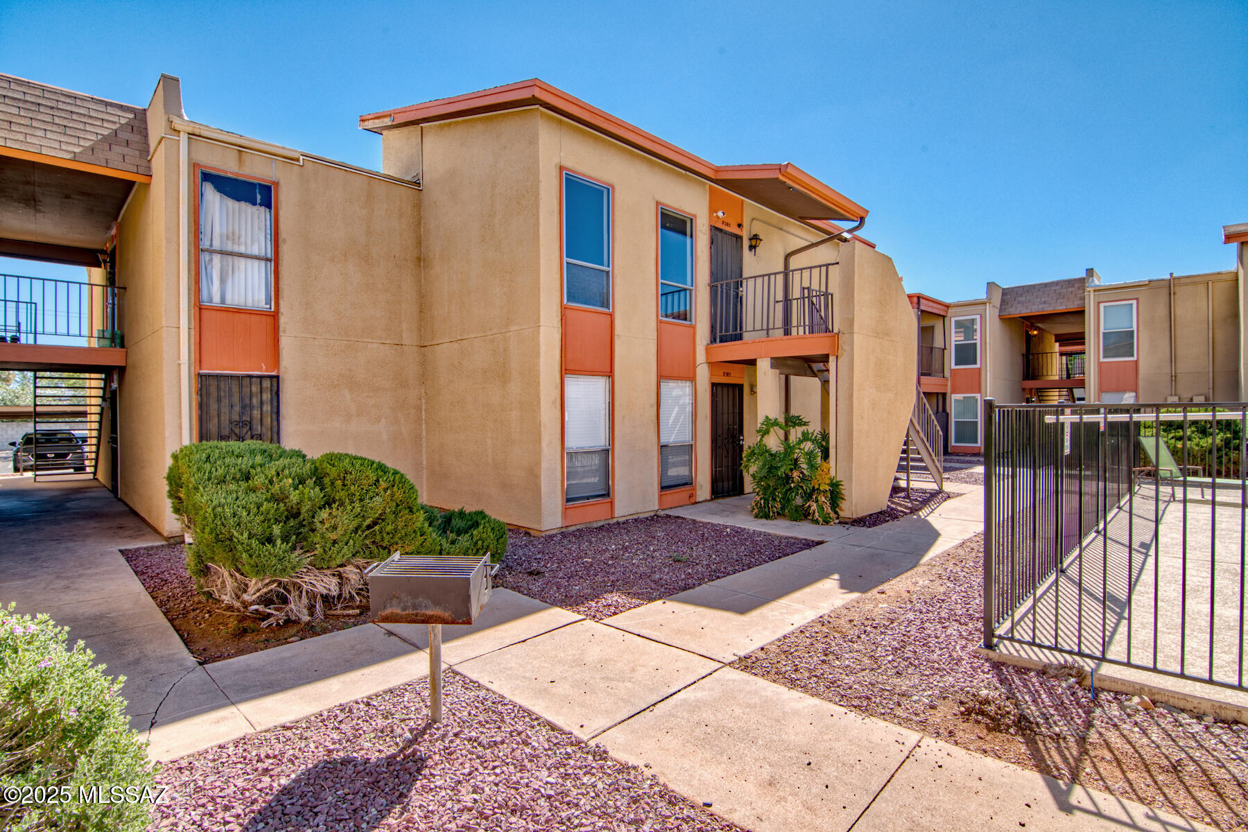 1620 North Wilmot Road, Unit E162 Tucson, AZ 85712 - Photo 15 of 20