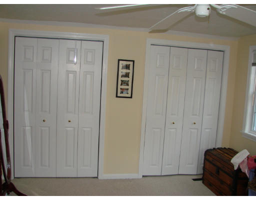 11 3rd Road Hopkinton, MA 01748 - Photo 15 of 23 Gallery Image 15