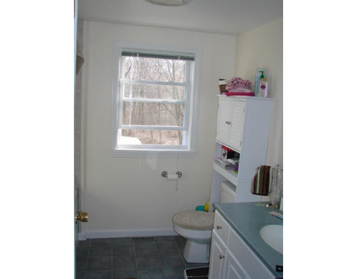 11 3rd Road Hopkinton, MA 01748 - Photo 17 of 23 Gallery Image 17