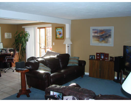 11 3rd Road Hopkinton, MA 01748 - Photo 9 of 23 Gallery Image 9