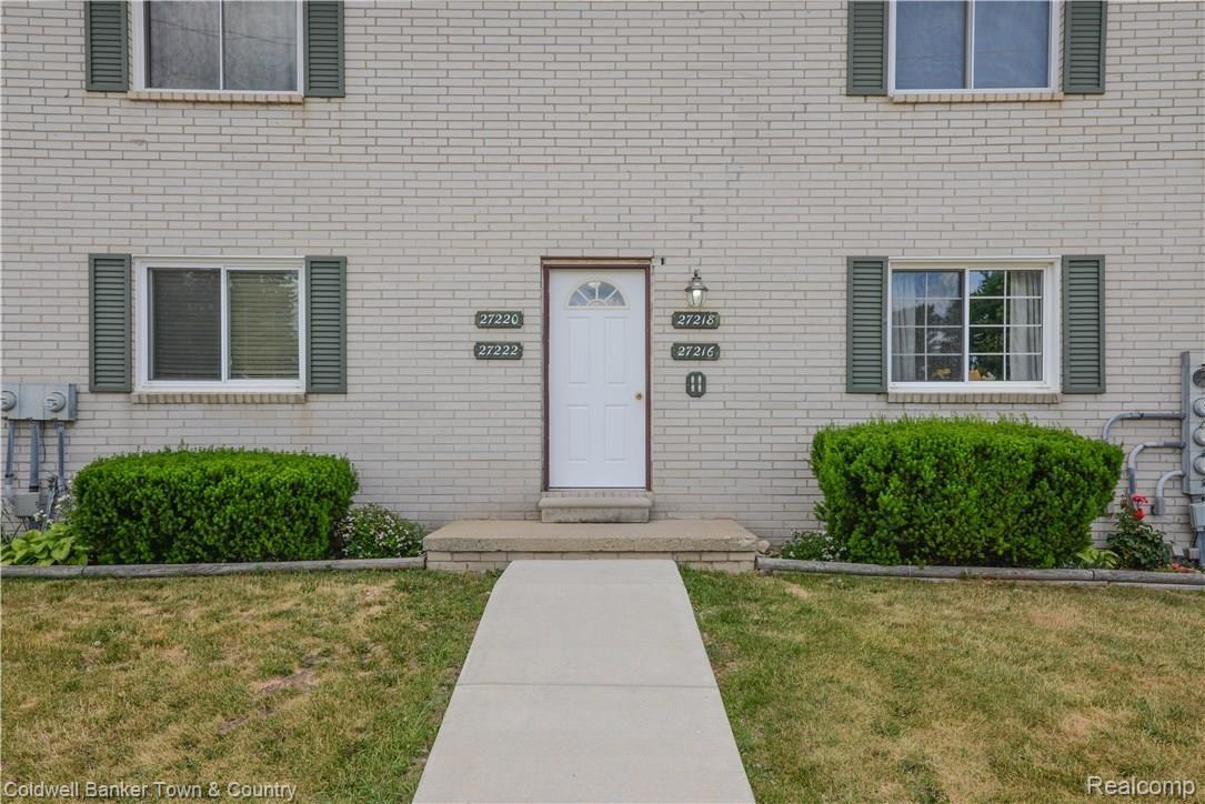 27216 Spaulding Road New Hudson, MI 48165 - Photo 3 of 38 AUG_67.jpg