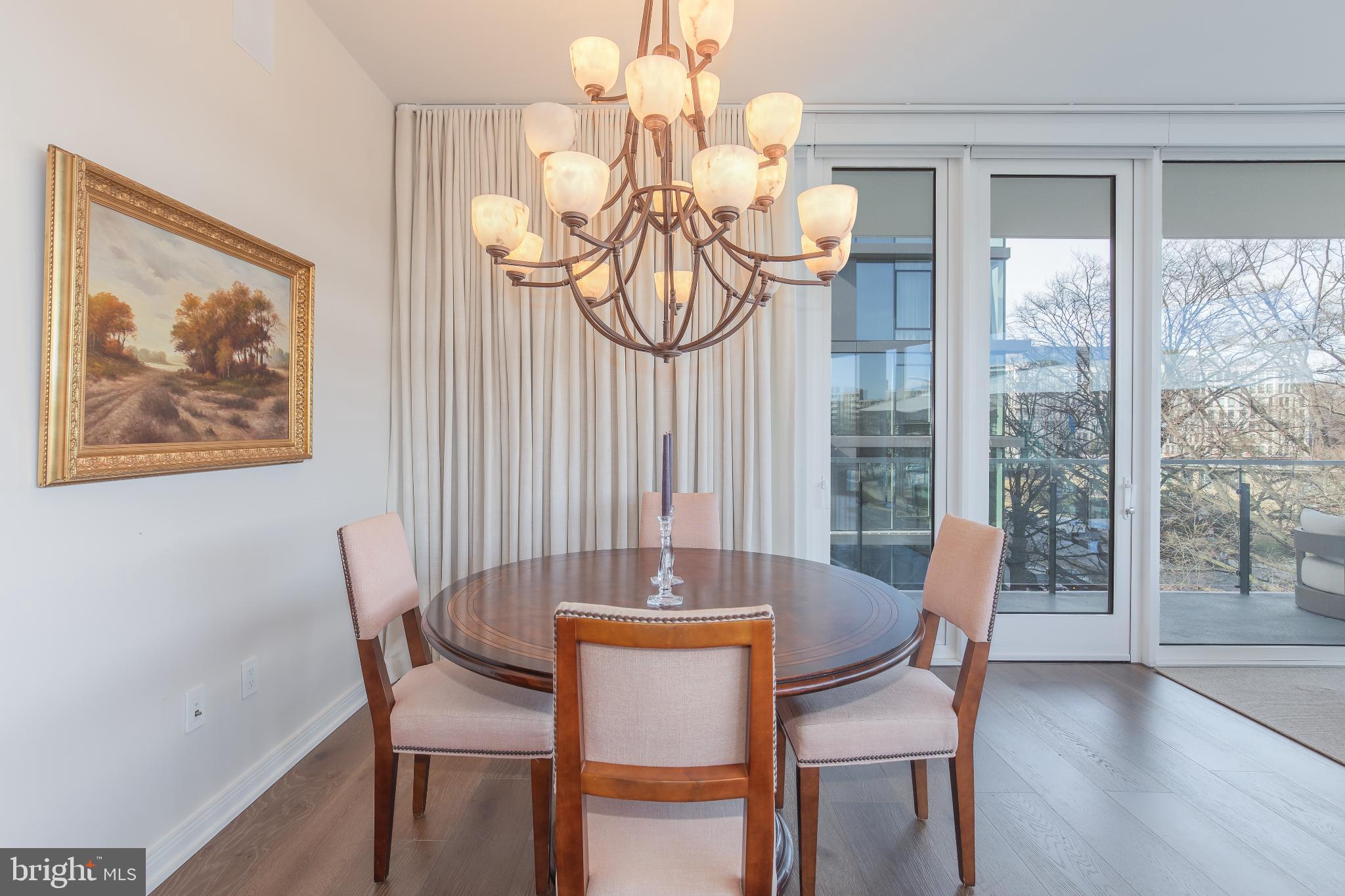 601 Wharf Street Southwest, Unit 412 Washington, DC 20024 - Photo 10 of 38 Dining Area