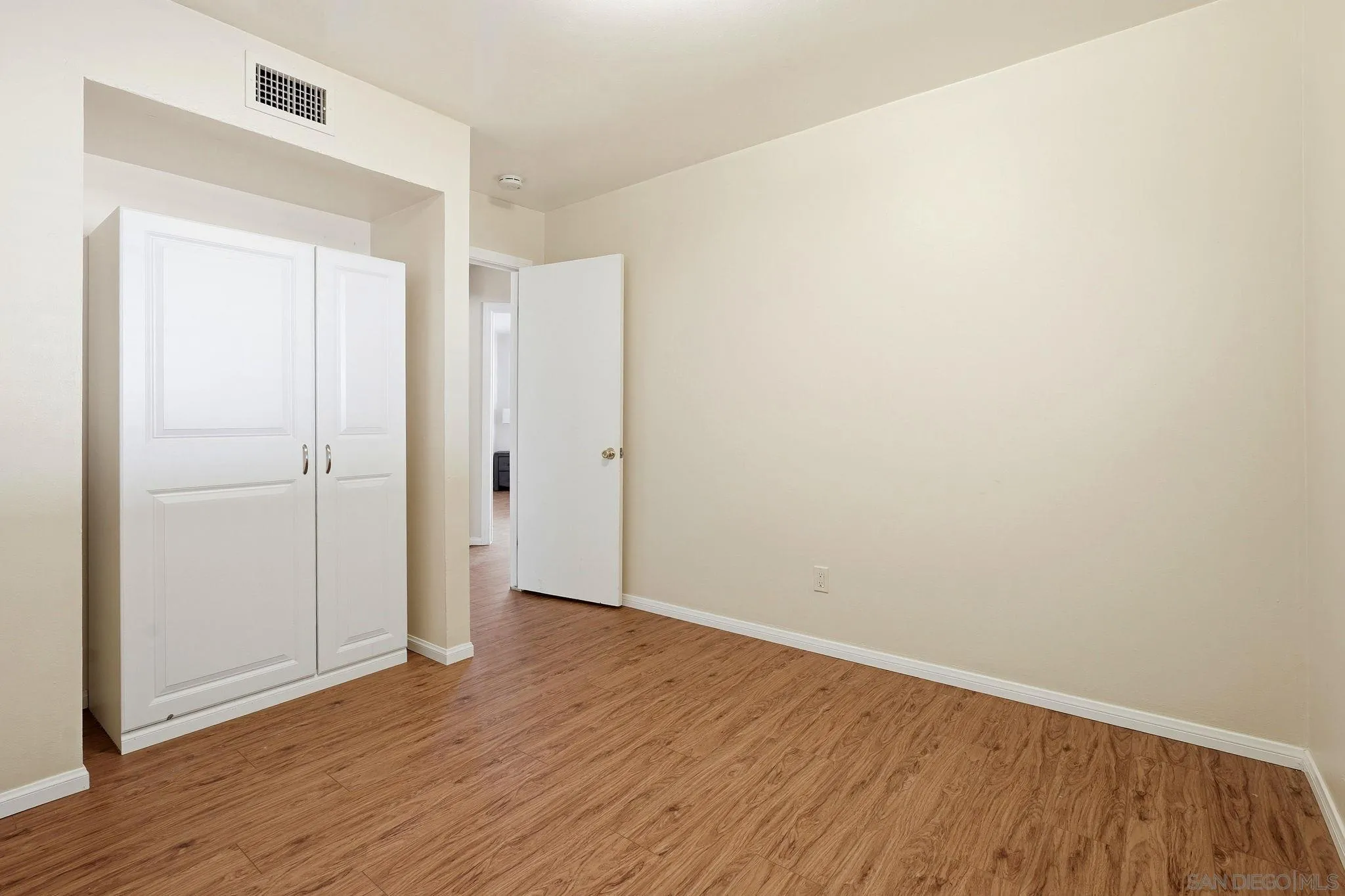 9744 Ramo Court Santee, CA 92071 - Photo 37 of 53 Gallery Image 37