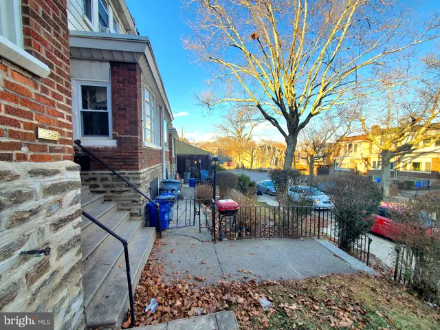 a view of outdoor space patio and entertaining space