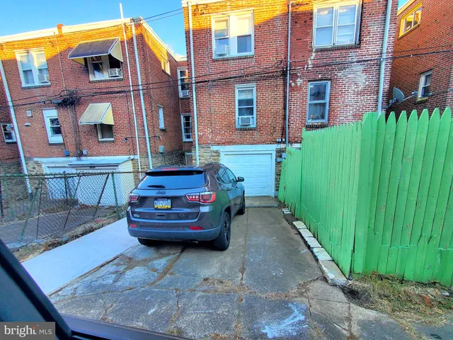 $2,400 | 5626 North 19th Street, Philadelphia, PA 19141