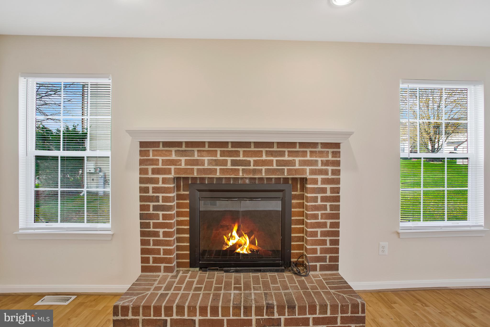 15213 Jenkins Ridge Road Bowie, MD 20721 - Photo 13 of 68 Gas Fireplace
