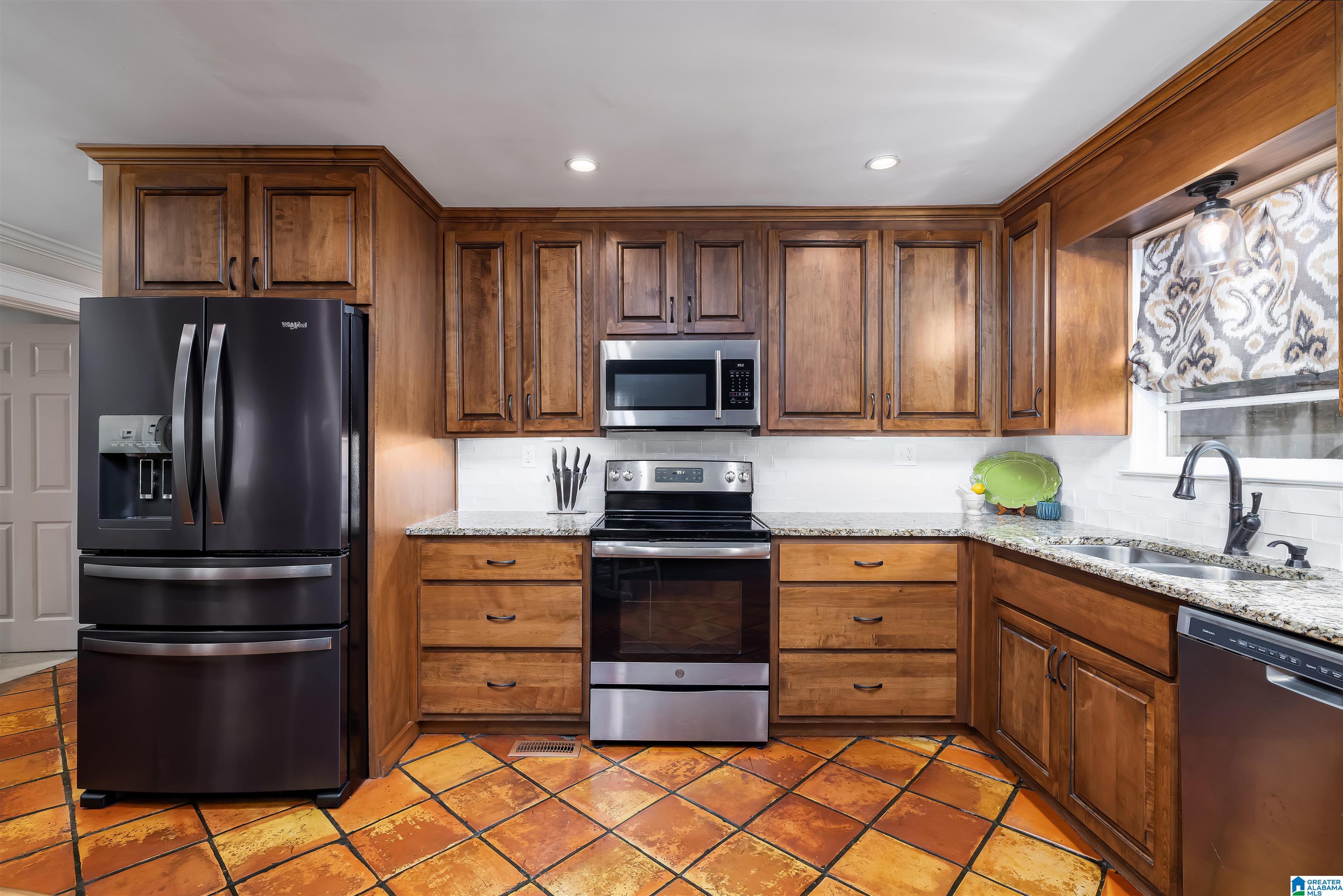 2325 Jacobs Road Birmingham, AL 35216 - Photo 24 of 56