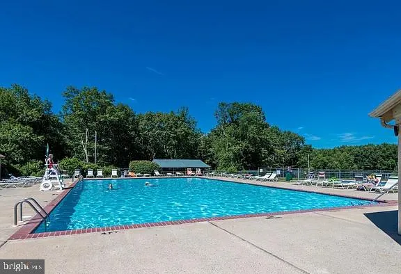 $319,999 | 111 Bluebell Drive, Jackson, NJ 08527