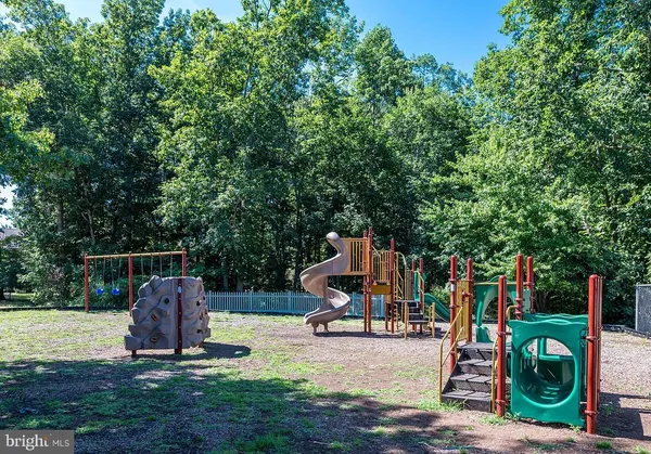 $319,999 | 111 Bluebell Drive, Jackson, NJ 08527