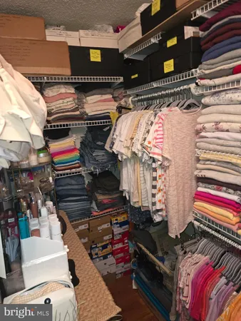 $319,999 | 111 Bluebell Drive, Jackson, NJ 08527