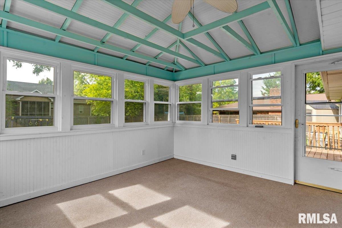 2605 Cardifs Avenue Springfield, IL 62704 - Photo 18 of 37