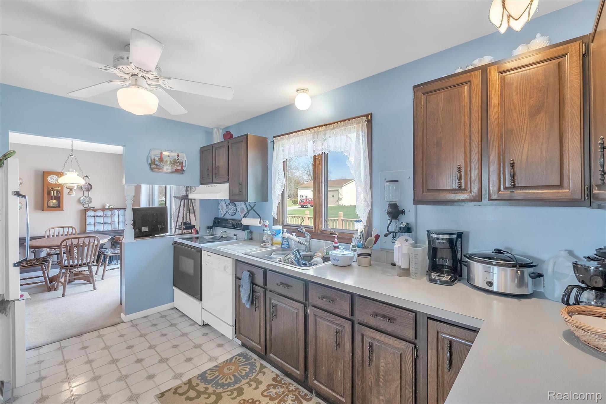 3040 West Coon Lake Road Howell, MI 48843 - Photo 13 of 41 13-3040-W-Coon-Lake-Rd-WindowStill-Real-Estate-Photography-13.jpg