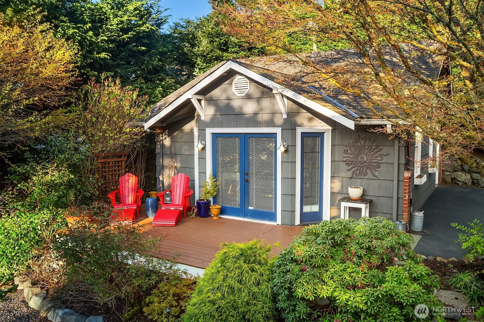 9225 Olympic View Drive Edmonds, WA 98020 - Photo 25 of 39