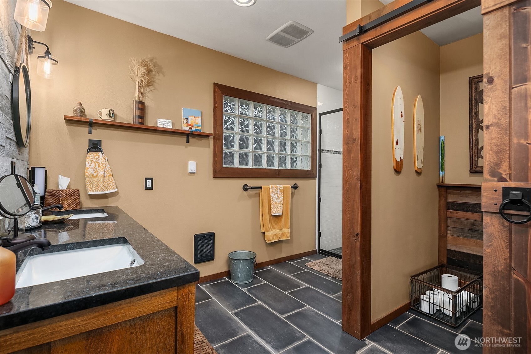 9225 Olympic View Drive Edmonds, WA 98020 - Photo 31 of 39