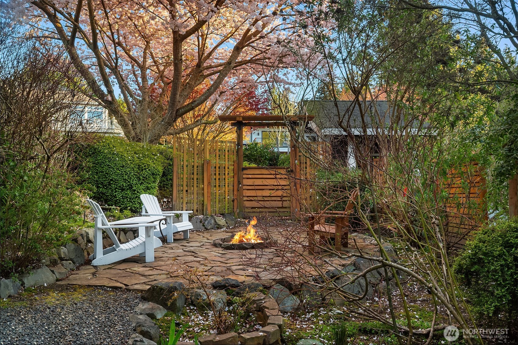 9225 Olympic View Drive Edmonds, WA 98020 - Photo 33 of 39