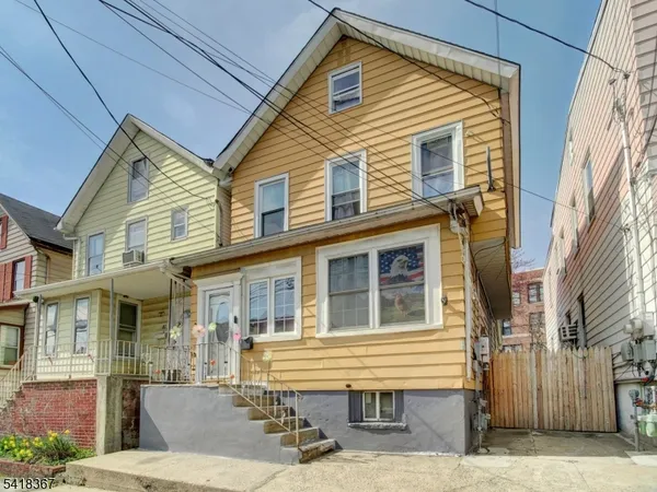 $399,000 | 39 Rankin Street, Elizabeth Port, NJ 07206