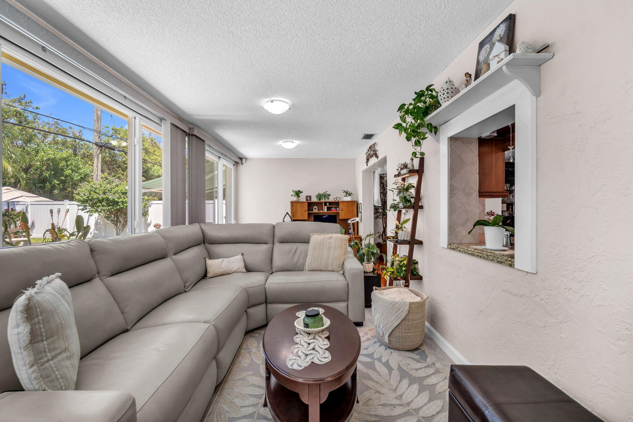 9341 Southwest 1st Place Boca Raton, FL 33428 - Photo 23 of 49 44-web-or-mls-DSC06573