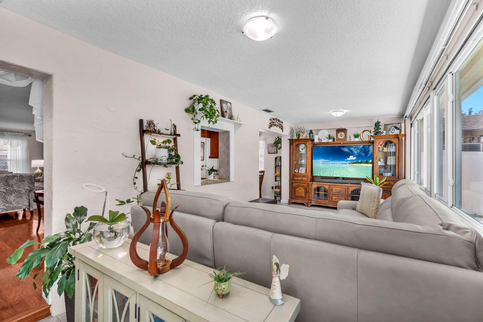 9341 Southwest 1st Place Boca Raton, FL 33428 - Photo 24 of 49 45-web-or-mls-DSC06578