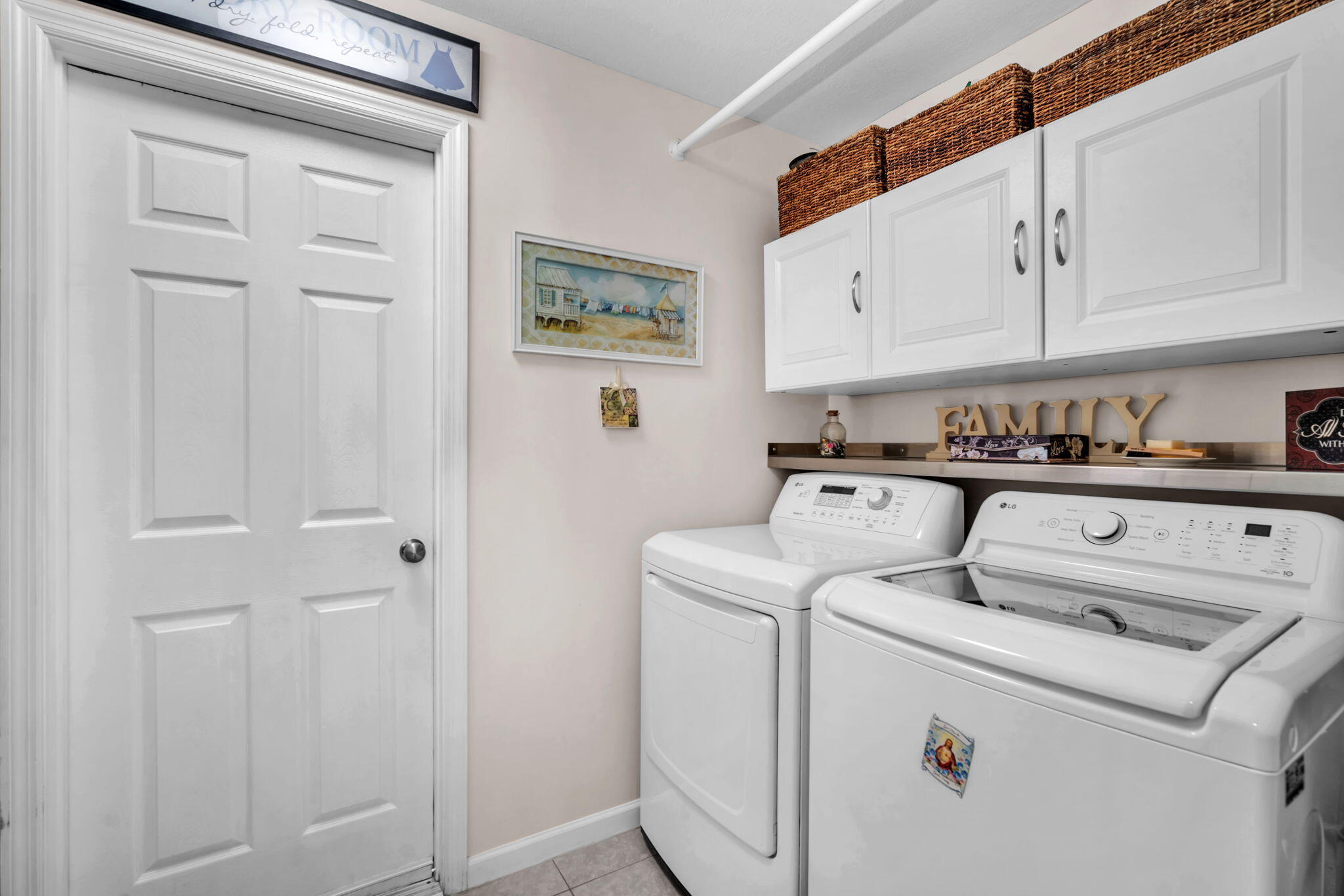 9341 Southwest 1st Place Boca Raton, FL 33428 - Photo 28 of 49 49-web-or-mls-DSC06598