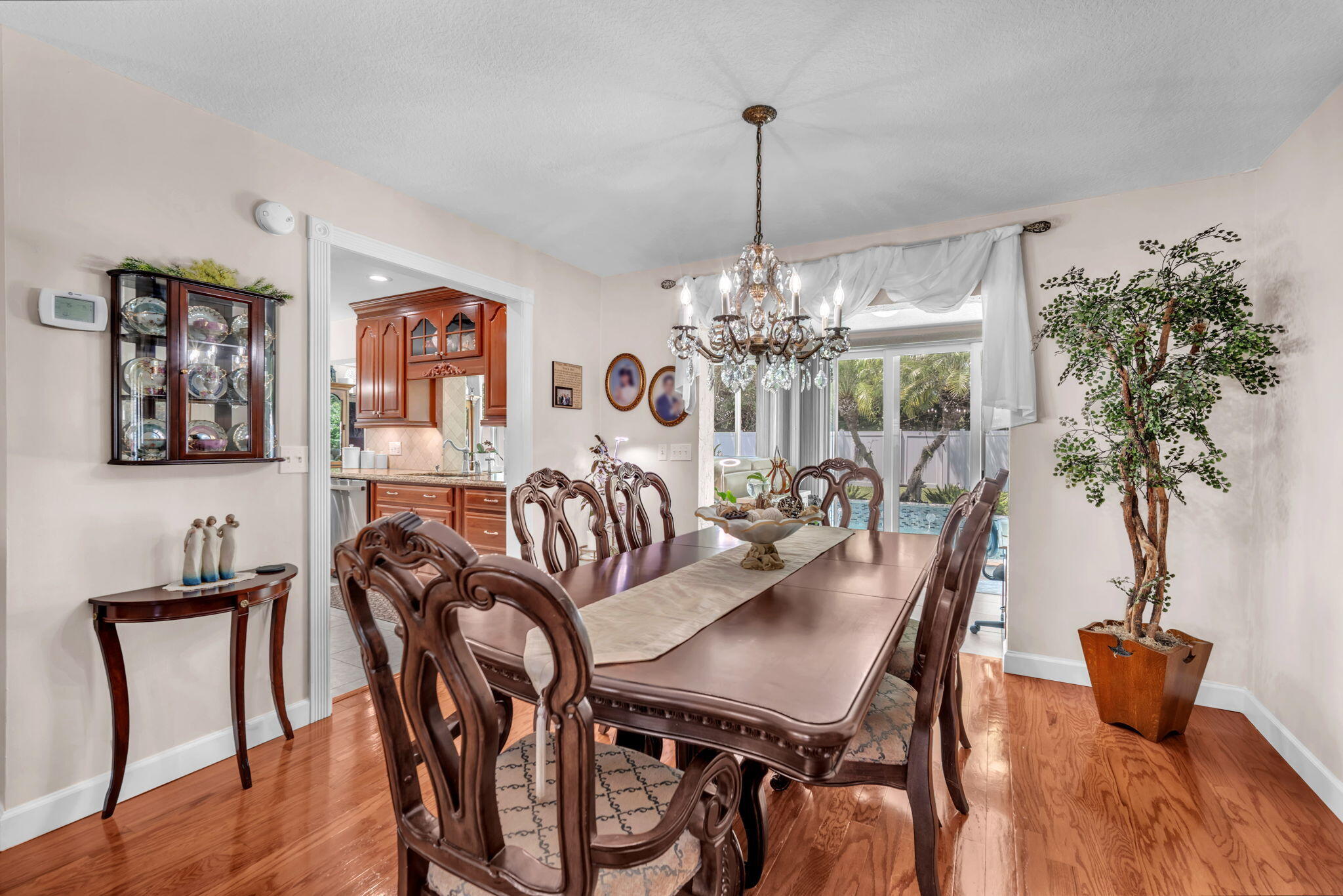 9341 Southwest 1st Place Boca Raton, FL 33428 - Photo 10 of 49 31-web-or-mls-DSC06521