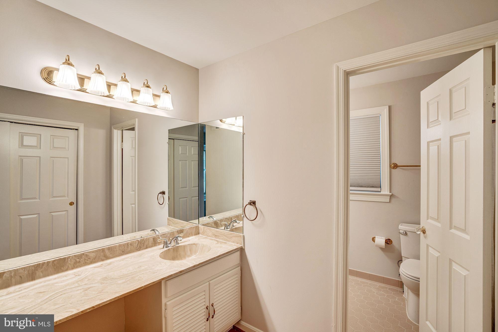 1206 Kensington Road McLean, VA 22101 - Photo 15 of 31 Dressing Room