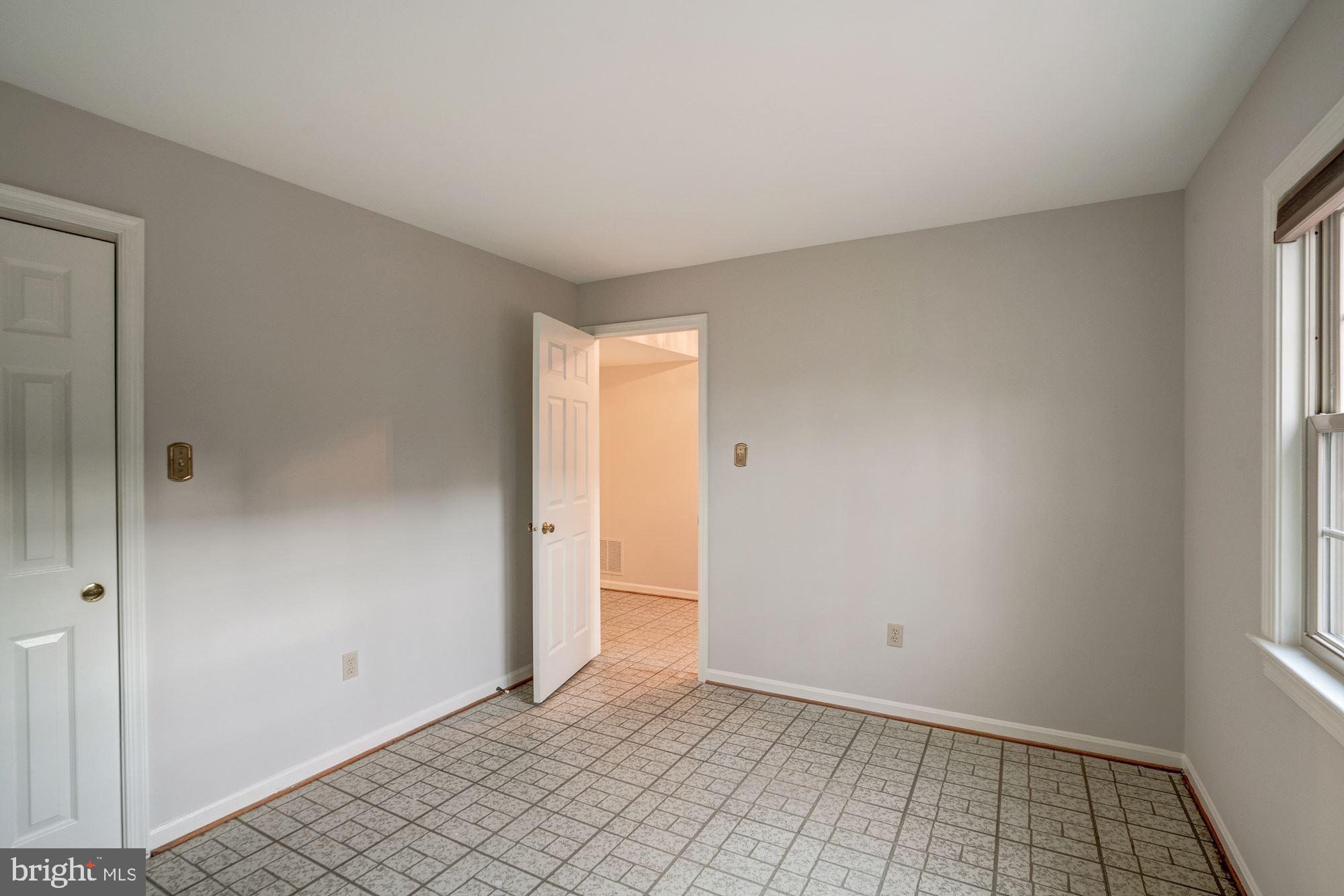 1206 Kensington Road McLean, VA 22101 - Photo 26 of 31 Bedroom 4