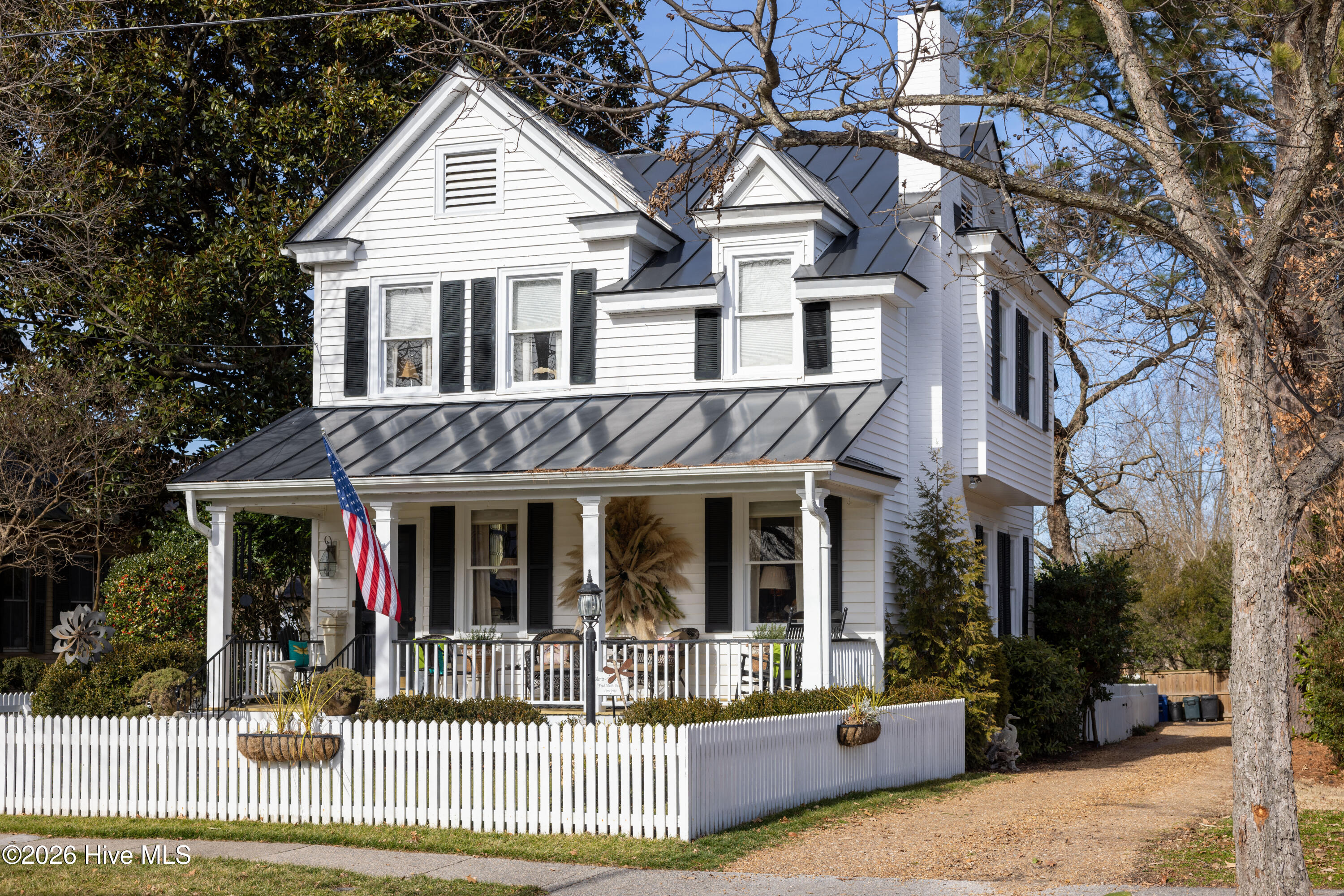 212 West Queen Street Edenton, NC 27932 - Photo 2 of 37 2.
