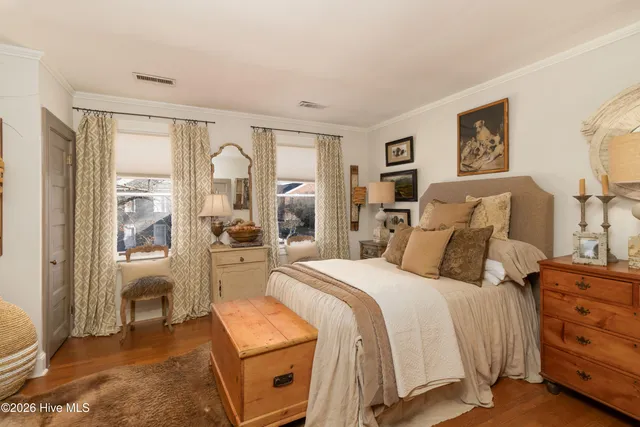 $425,000 | 212 West Queen Street, Edenton, NC 27932