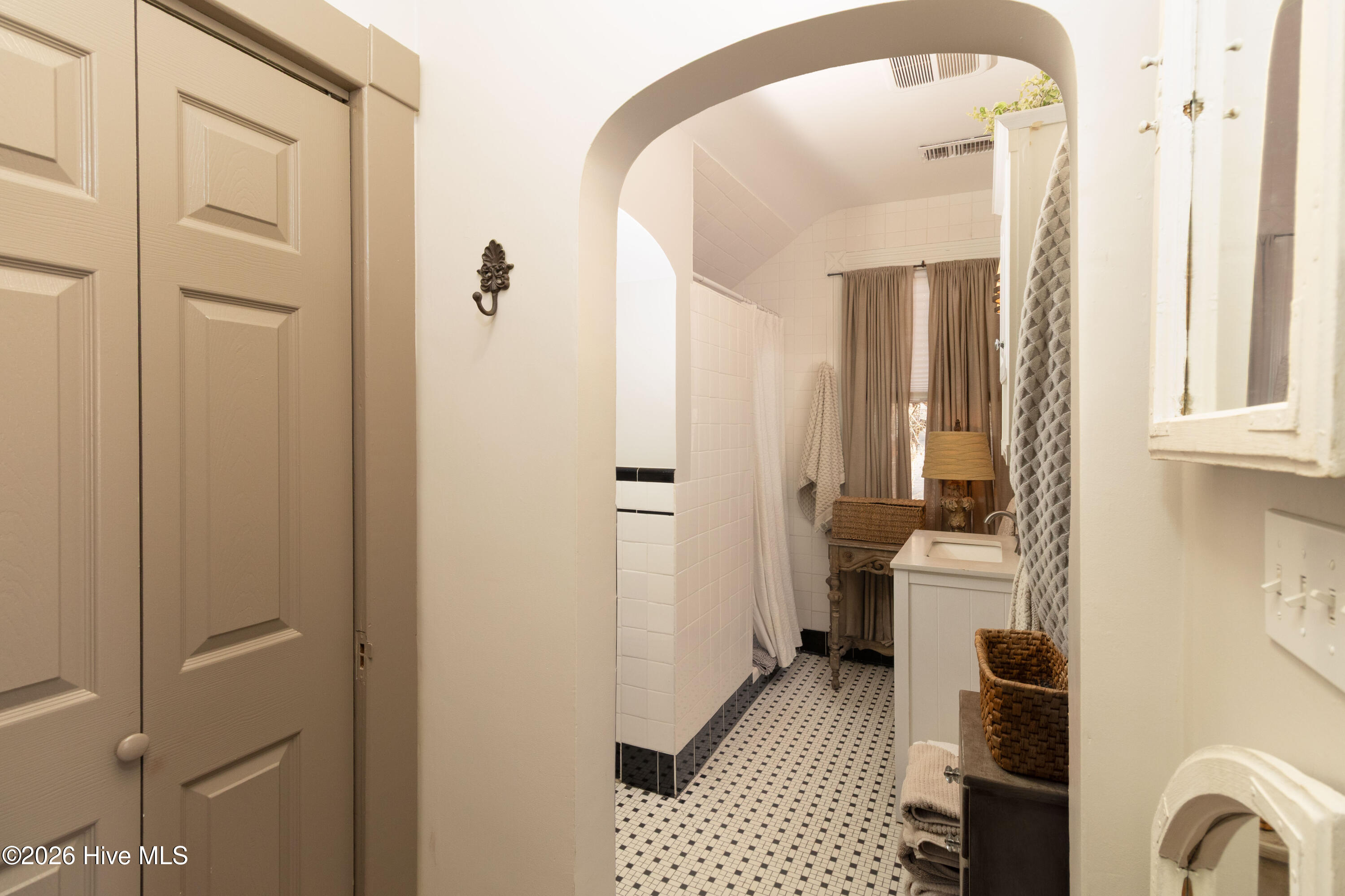 212 West Queen Street Edenton, NC 27932 - Photo 27 of 37 31.