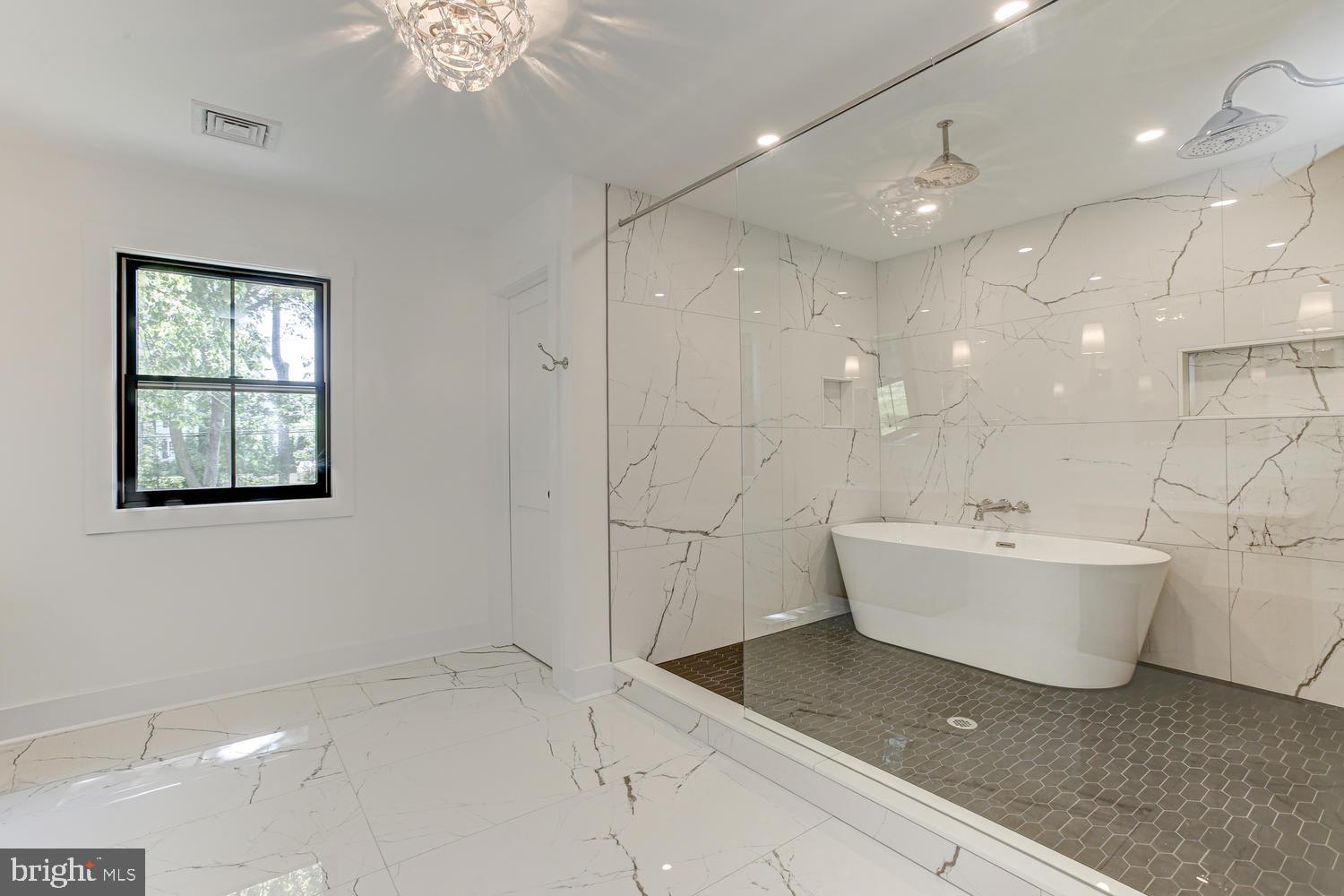 1210 Pinewood Road Villanova, PA 19085 - Photo 23 of 43