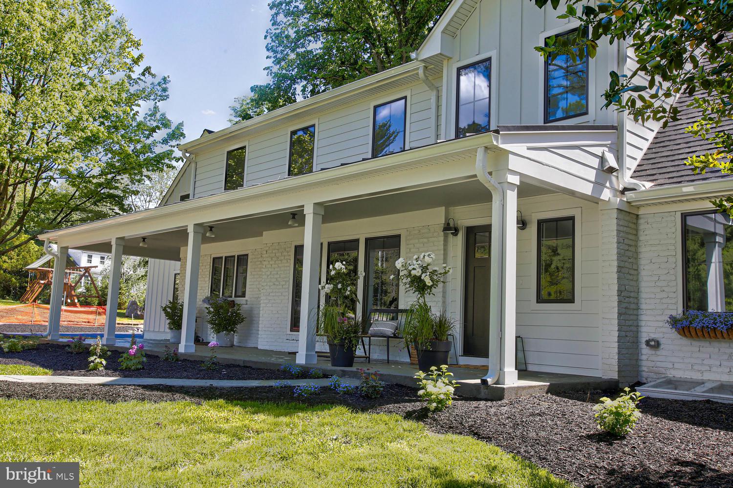 1210 Pinewood Road Villanova, PA 19085 - Photo 4 of 43