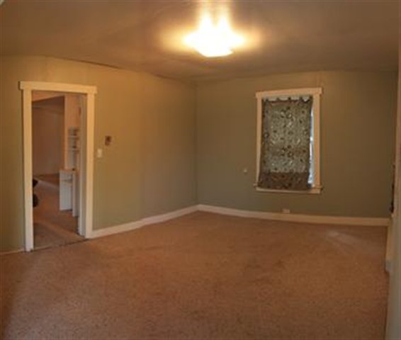 5504 East Stoneman Road Spokane, WA 99217 - Photo 2 of 8