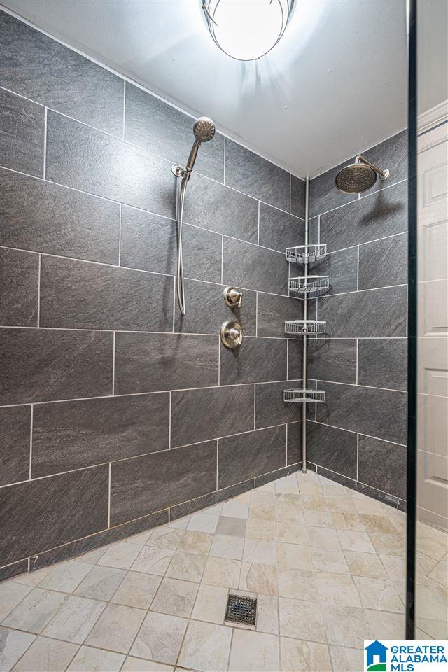 744 48th Street South Birmingham, AL 35222 - Photo 23 of 33