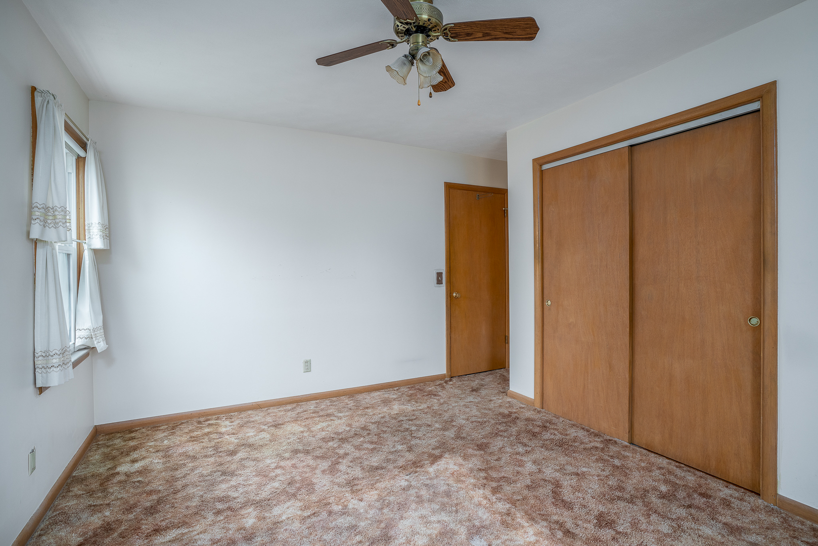 2421 4th Street Moline, IL 61265 - Photo 14 of 27