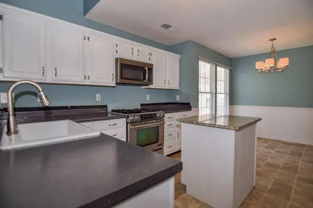 $2,250 | 205 Alydar Court, Summerville, SC 29483